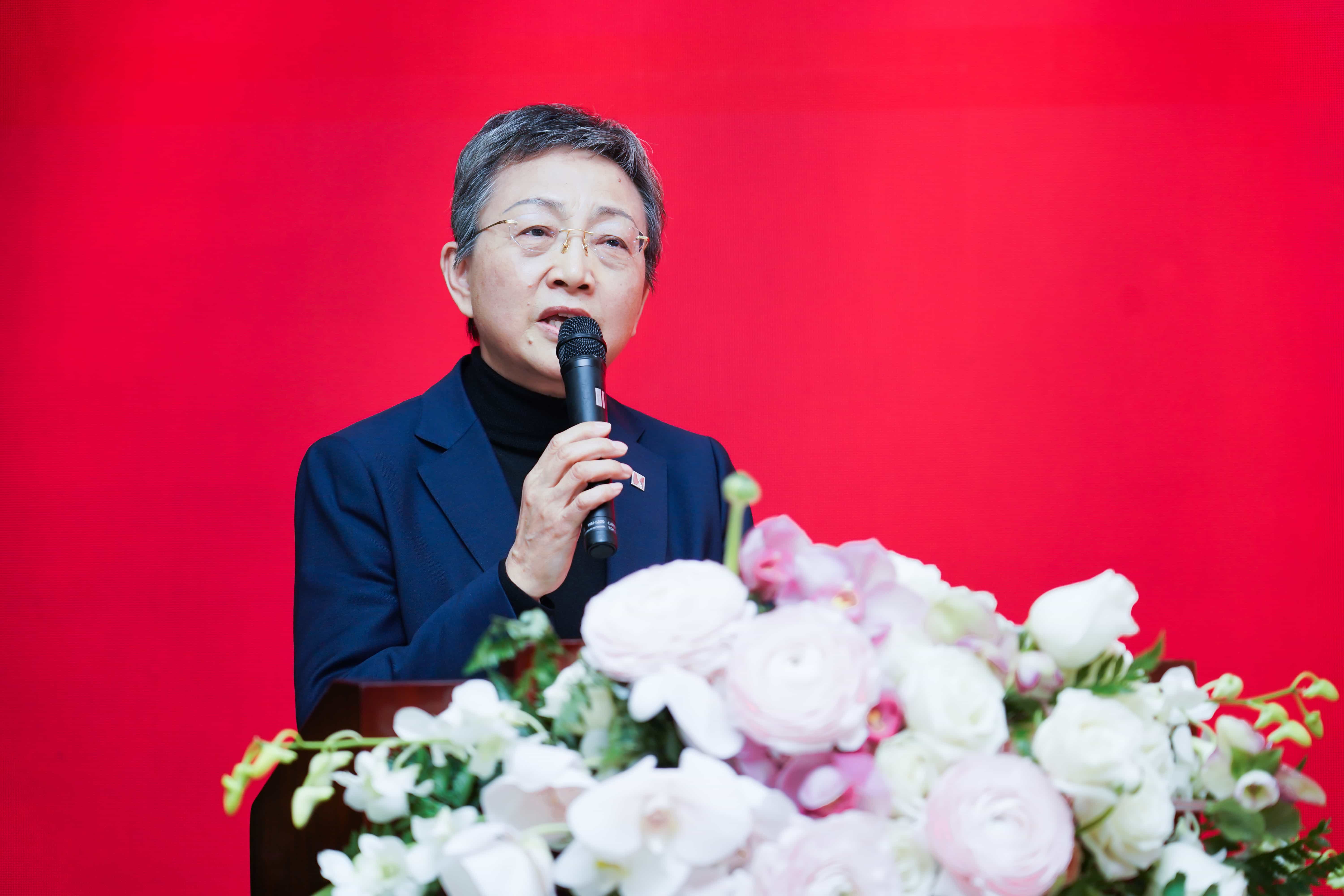 行稳致远，进而有为——公海赌船官网股份2024年度总结暨赞美大会隆沉召开(图6)