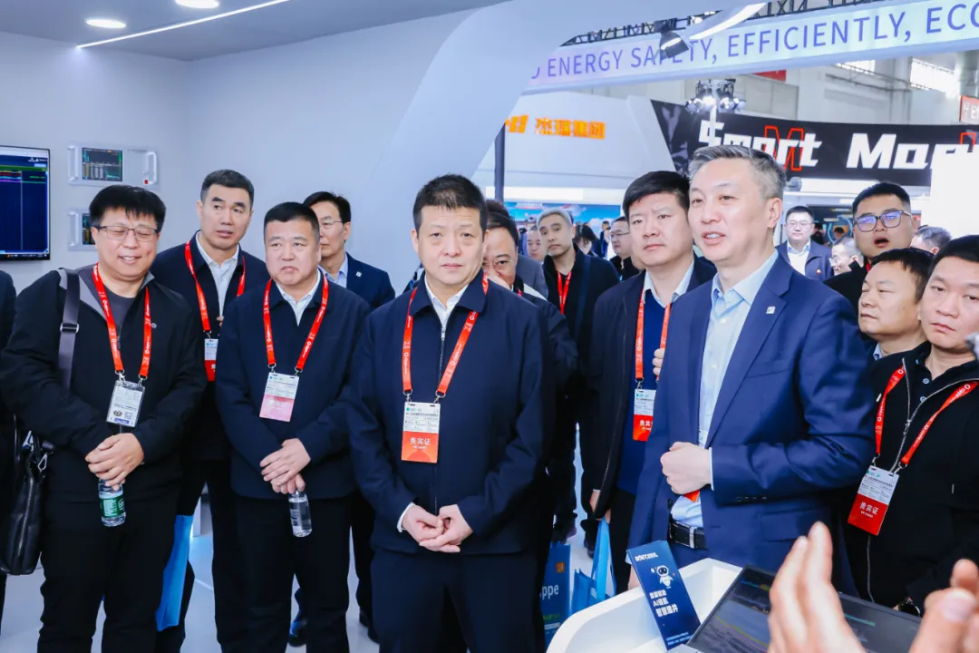 AI赋能、绿色未来|公海赌船官网盛装亮相北京cippe石油展(图8) AI赋能、绿色未来|公海赌船官网盛装亮相北京cippe石油展(图8)